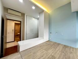 Waterfront Gold (D16), Condominium #566572271